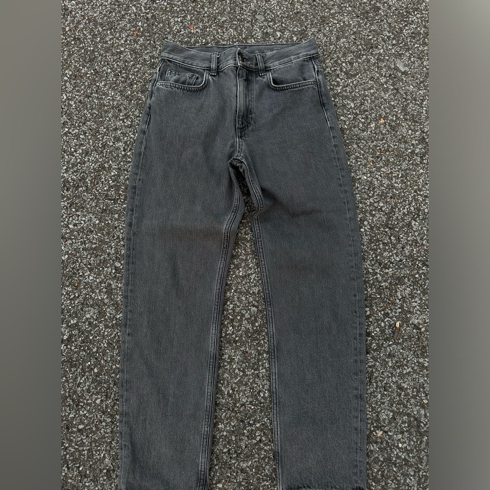 COS sz 26 Slim Leg Mid Rise Gray Black Denim Jeans